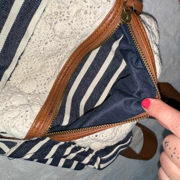 American Eagle Striped Backpack Navy White Brown Lace - Picture 8 of 10